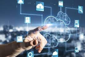 Graphic showing Google managed service providers optimizing cloud solutions for a business."